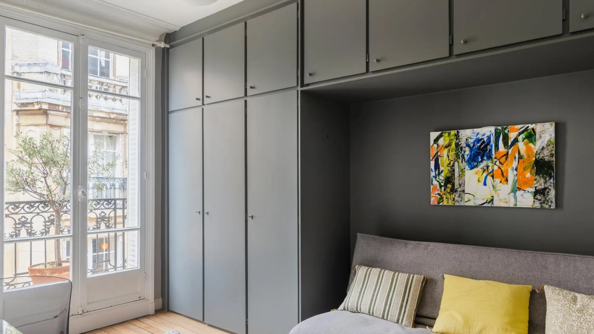 Apartment Eugene Design *